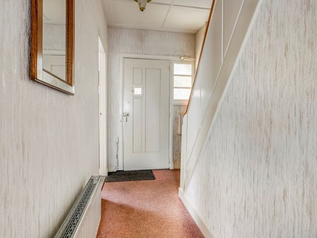 Sint Josephstraat 8, Hengstdijk