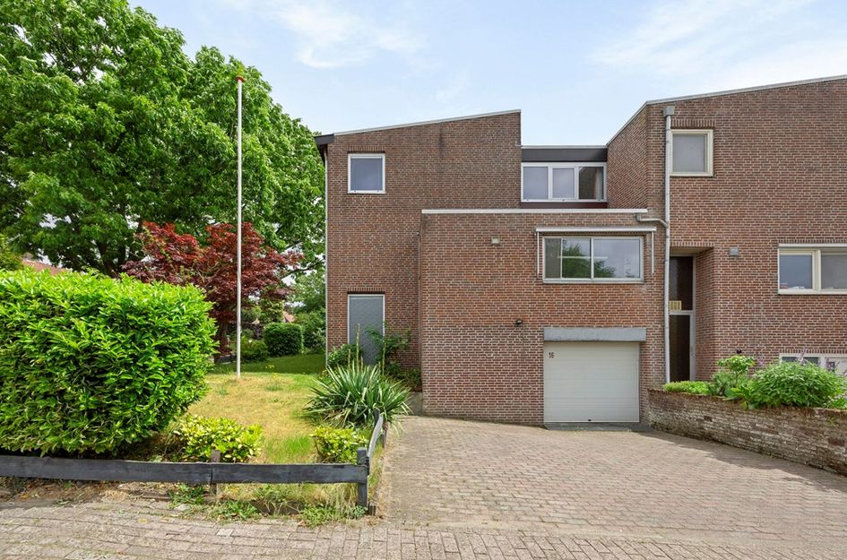 Tuinlaan 16