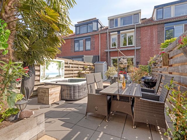 Multatulistraat 21, Gorinchem