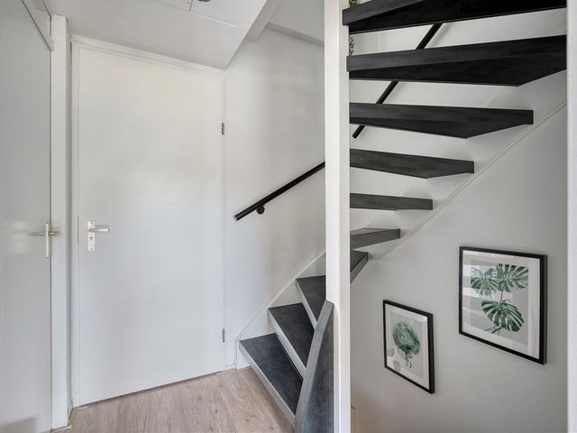 Cole Porterhof 8, Hoorn