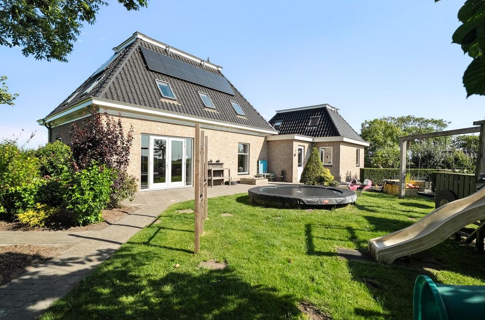 Middenweg 2a