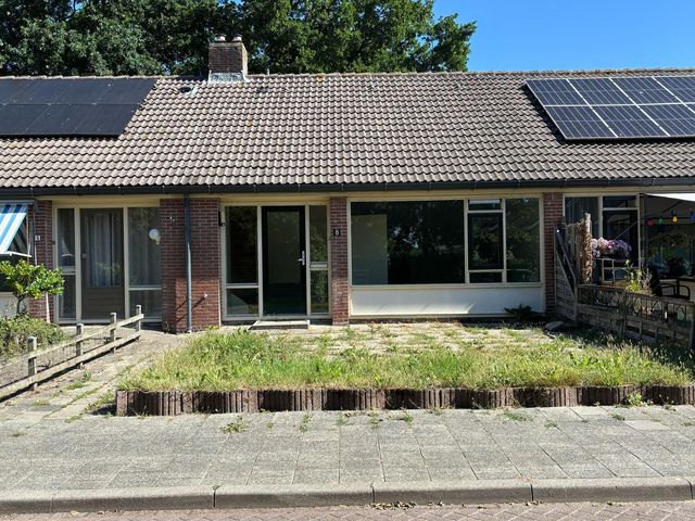 Iepenlaan 8, Wieringerwaard