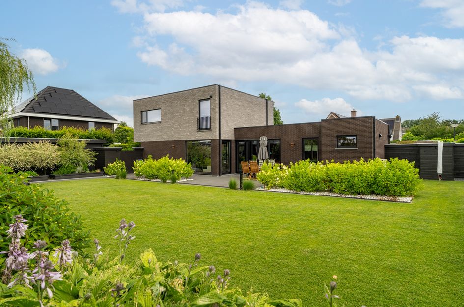 H.J.M. Wiegersmastraat 15