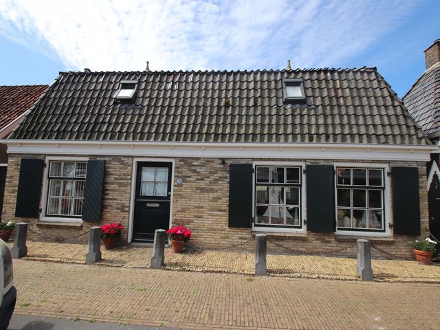 Dwarsnoard 16, Workum