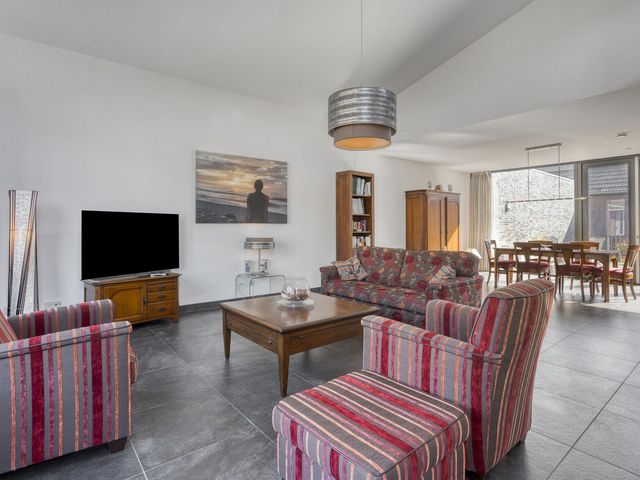 Nelson Mandelastraat 4, Heesch
