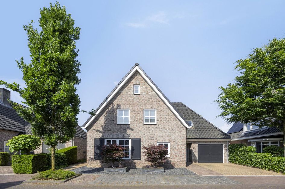 Dotterbloem 26