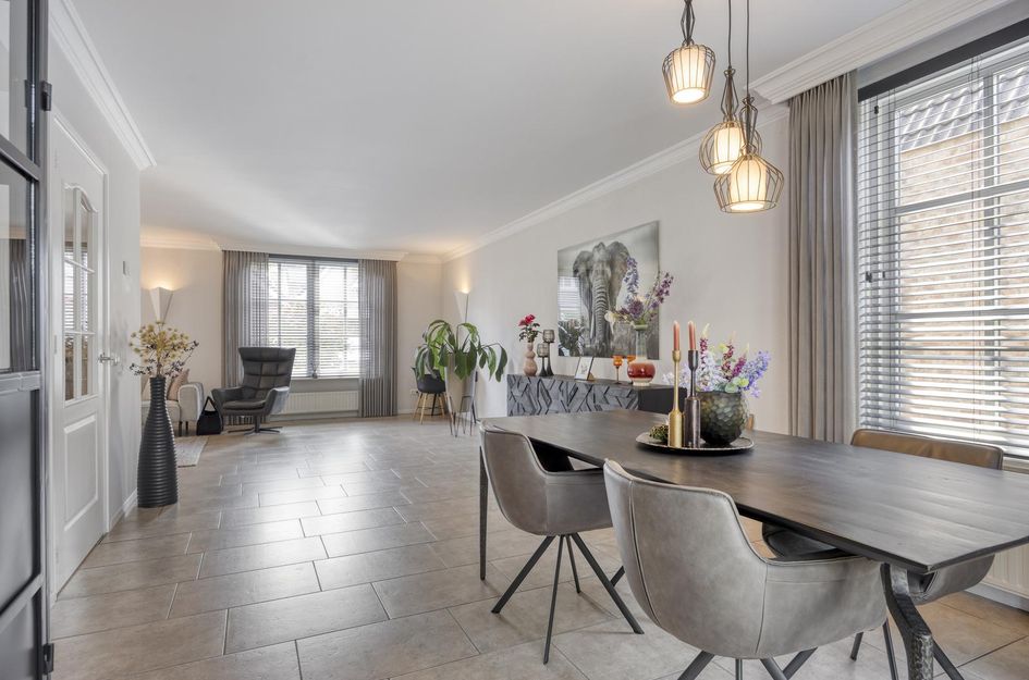 Dotterbloem 26