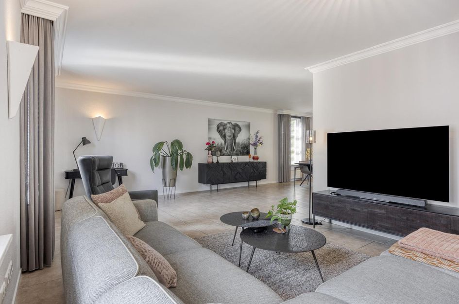 Dotterbloem 26