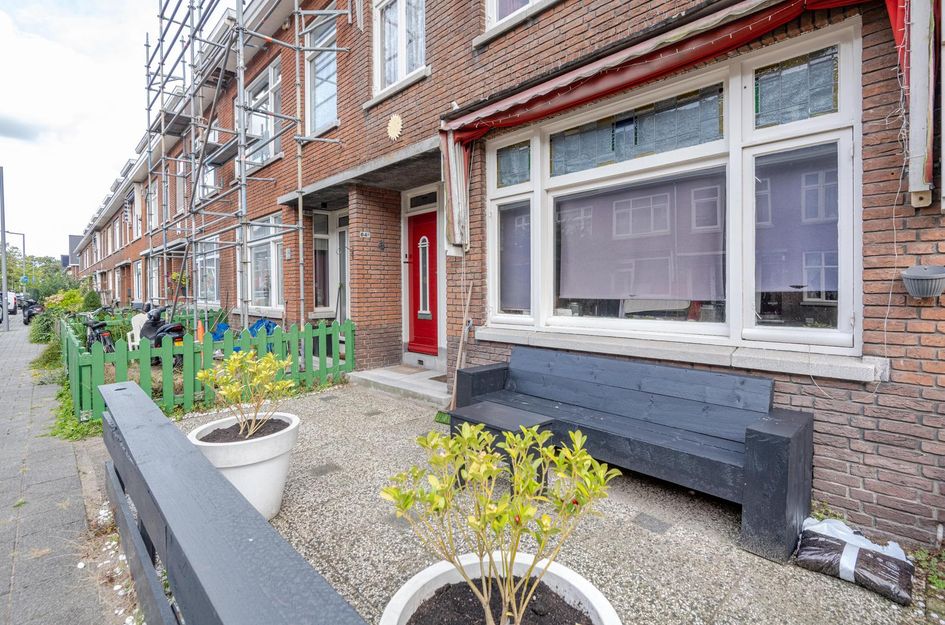 Nieuwenhoornstraat 64A