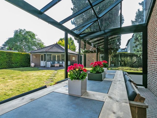 Moeselschansweg 15, Weert
