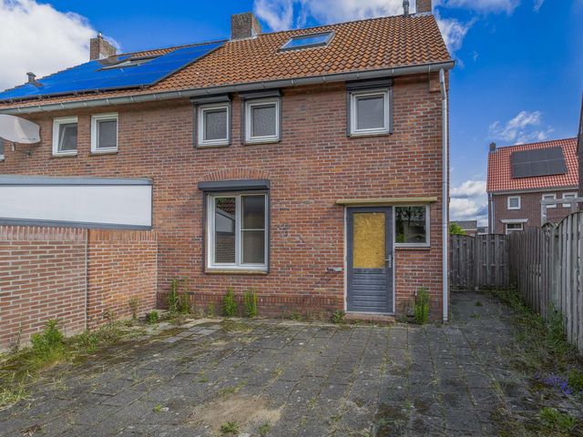 Doolhofstraat 21, Tegelen