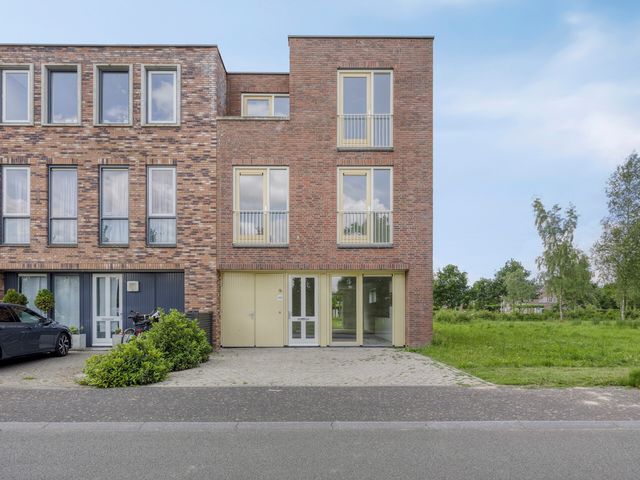 Athenelaan 193, Nieuw-Vennep