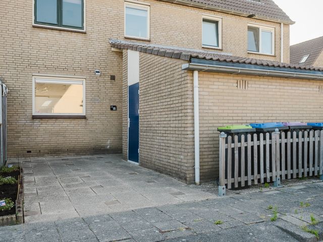 Woonkreek 25, Spijkenisse