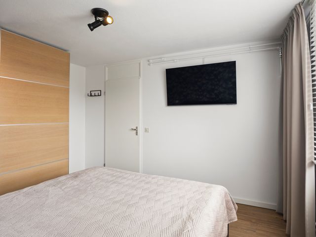 Doorzwin 2635, Julianadorp