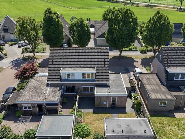 De Gasthuislanden 19, Schoonebeek