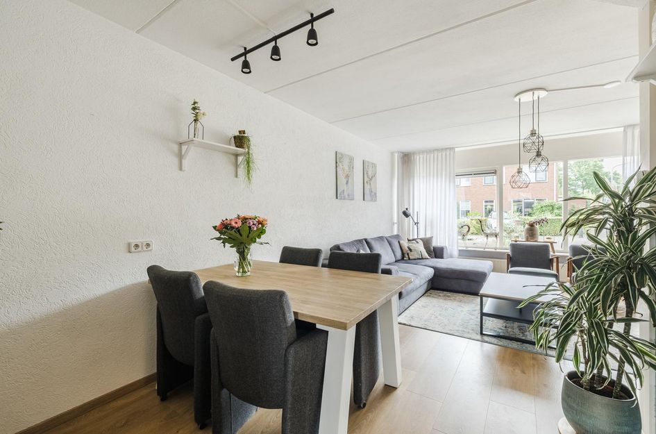 De Helling 8