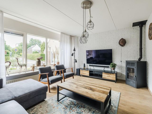 De Helling 8, Hoogeveen