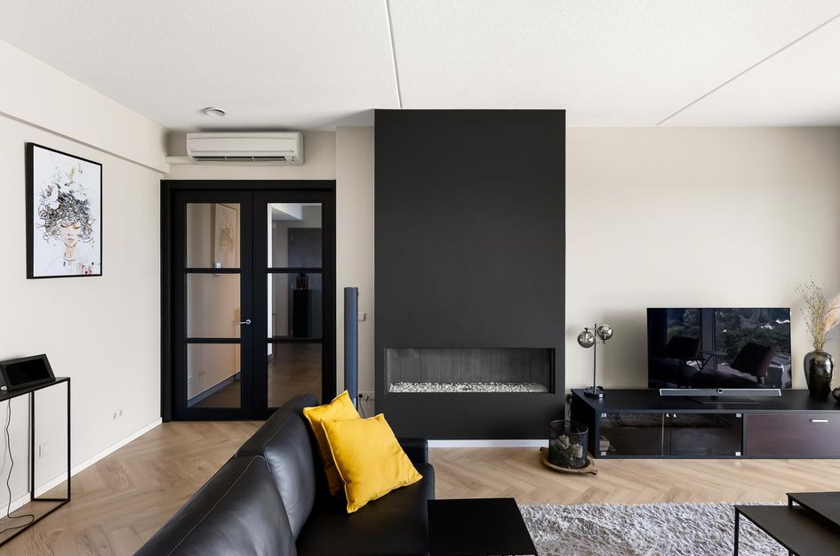 Waterfront 358