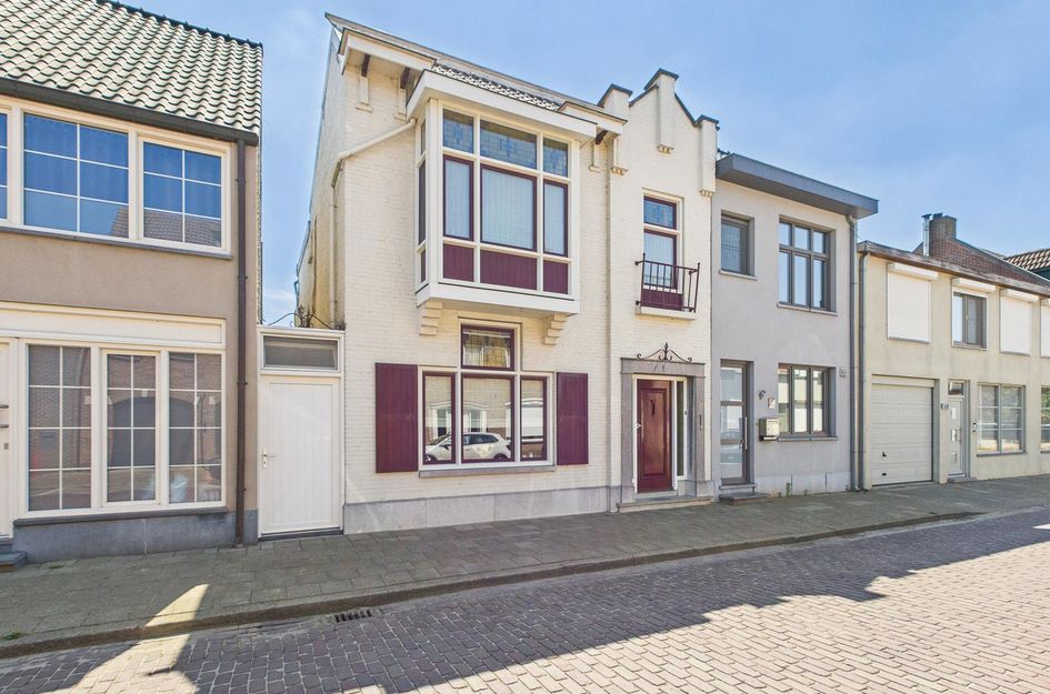 Hulsterloostraat 96