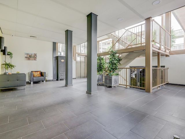 Pastoor Van den Hurkplein 10, Grave