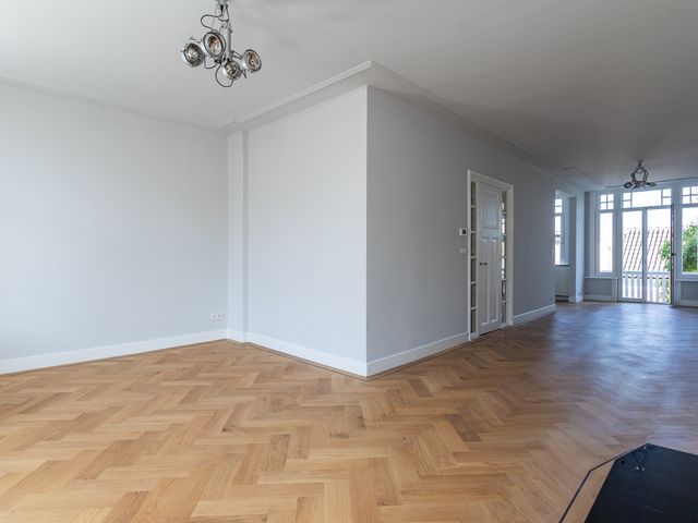 Javastraat 110A, Den Haag