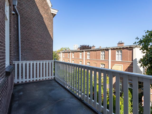 Javastraat 110A, Den Haag