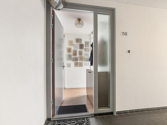 Nachtschade 150, Arnhem
