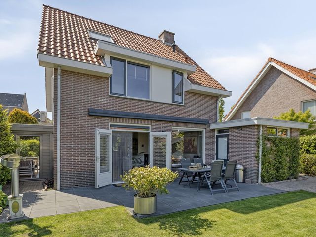 Boomwei 16, Burgh-Haamstede