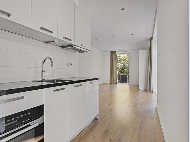 Gustav Mahlerlaan 11A, Amsterdam