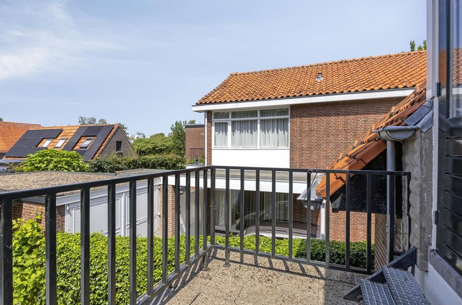 Floris V-laan 27