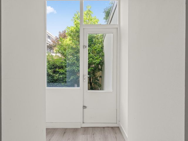 Willem van Hillegaersbergstraat 37A, Rotterdam