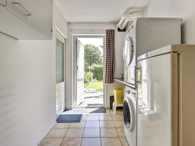 Strandloperstraat 36, Heinkenszand