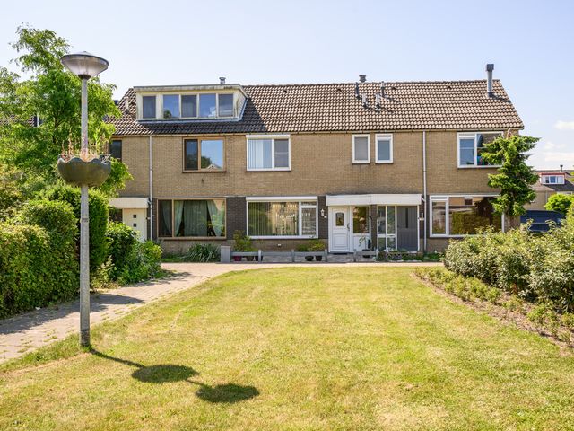 Wijngaard 188, Lelystad