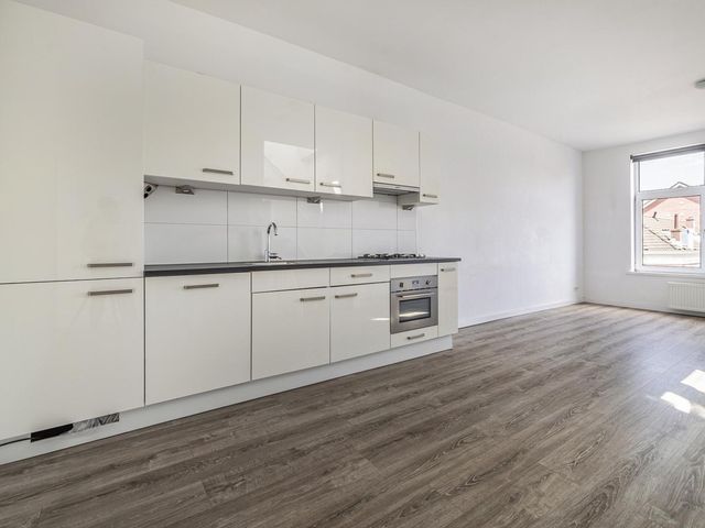 Zwart Janstraat 40A 02, Rotterdam