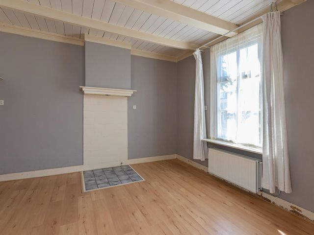 Dorpsstraat 15, Oud-Alblas