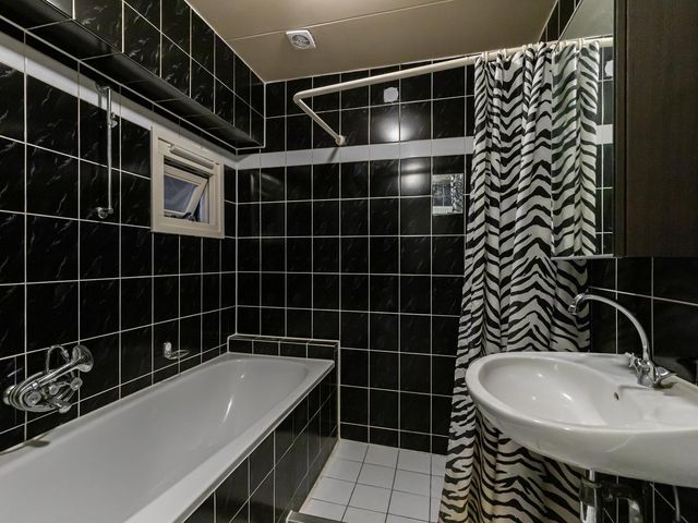 Dorpsstraat 15, Oud-Alblas