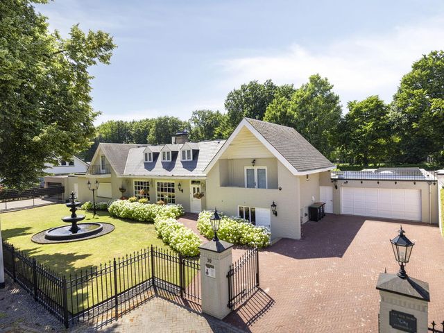 Debussylaan 39, Tilburg