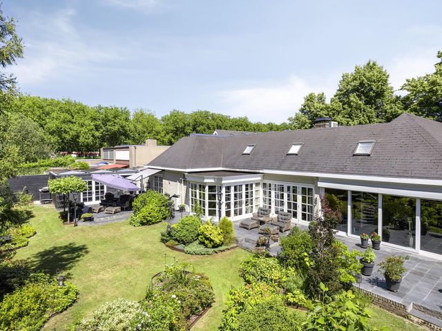 Debussylaan 39, Tilburg