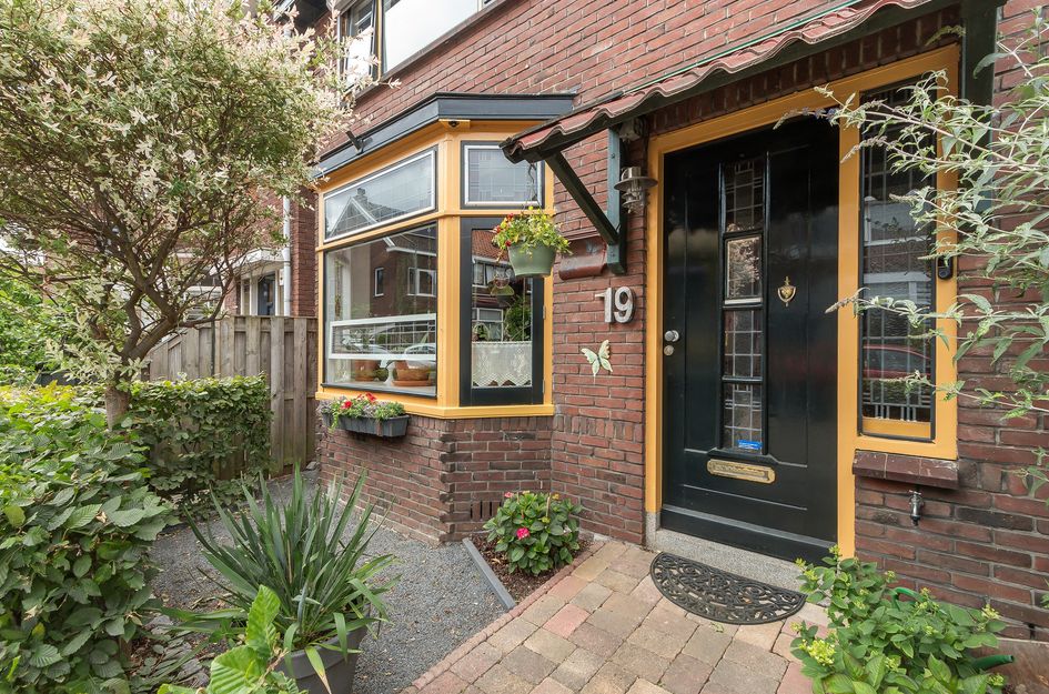 Clementstraat 19