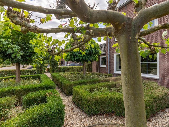Grotestraat 8, Vierlingsbeek