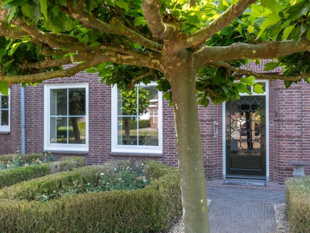 Grotestraat 8, Vierlingsbeek