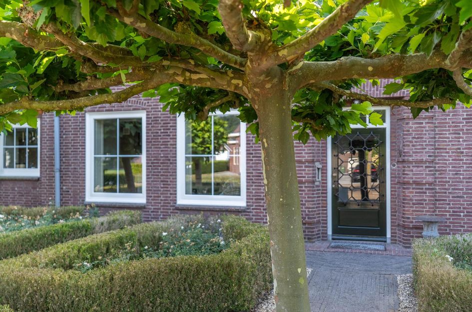 Grotestraat 8