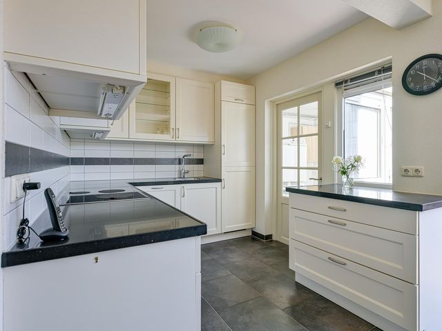 Woudrustlaan 50, Hensbroek