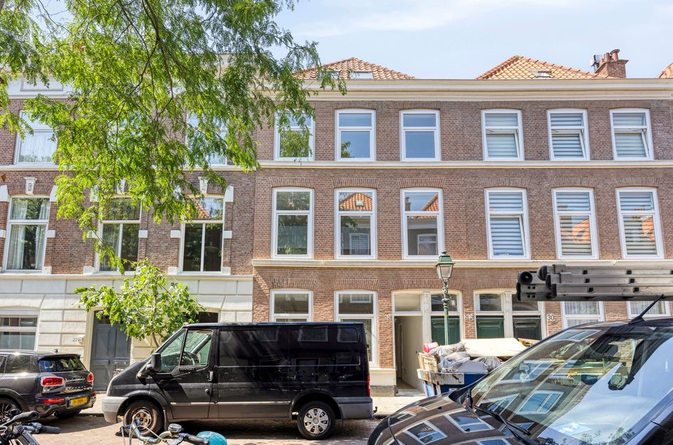 Helmersstraat 26