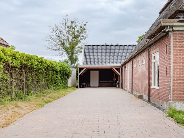 Dorpsweg 107, Schellinkhout