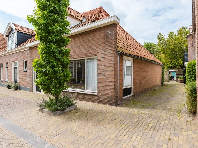 Hoofdstraat 61, Oldemarkt
