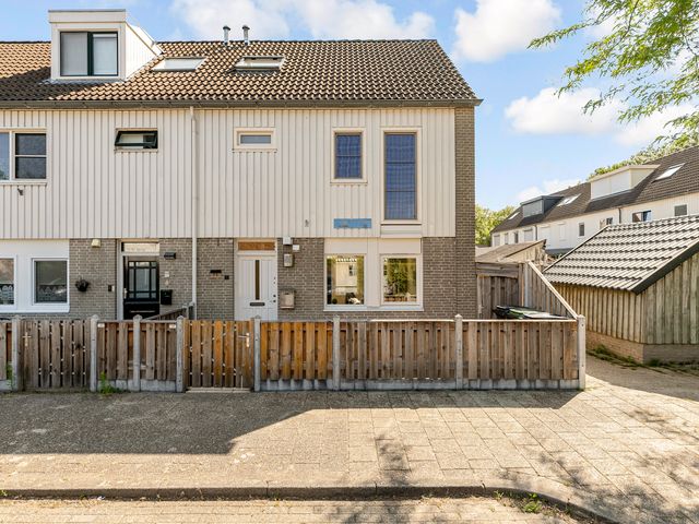 Zijpestraat 29, Almere