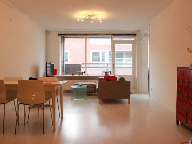 Gedempte Gracht 551, 's-Gravenhage