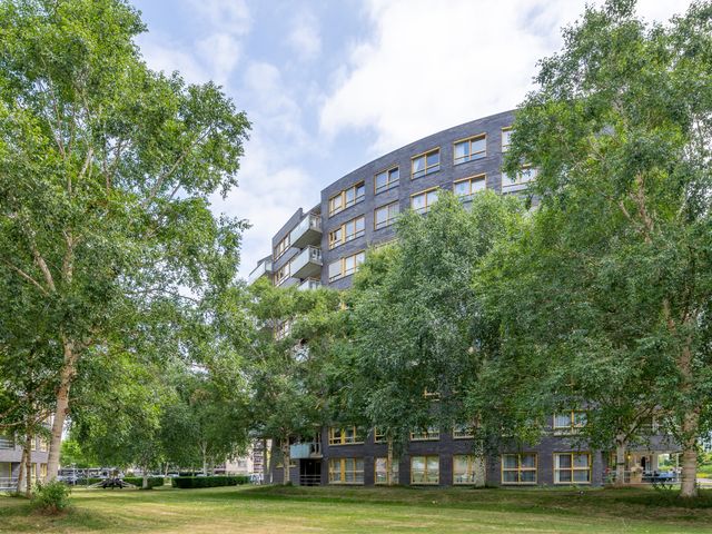 Marga Klompéhof 90, Almere