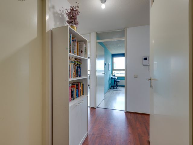 Marga Klompéhof 90, Almere